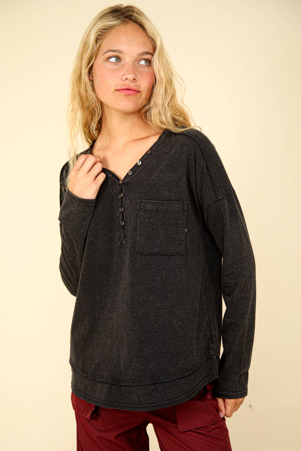 Mineral Washed Comfy Knit Top (black)