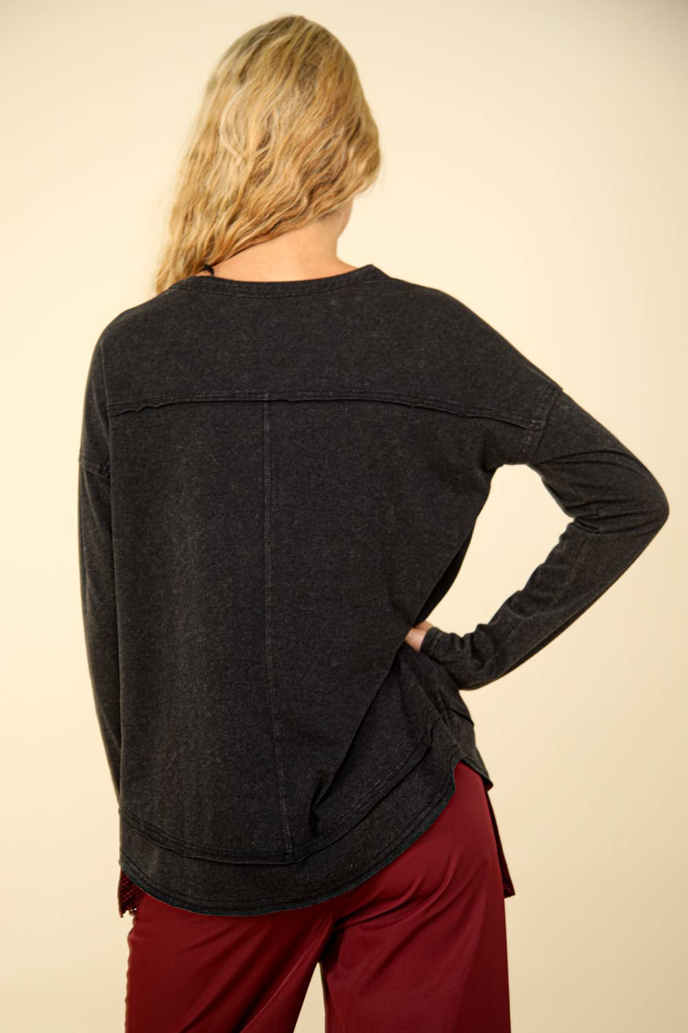 Mineral Washed Comfy Knit Top (black)