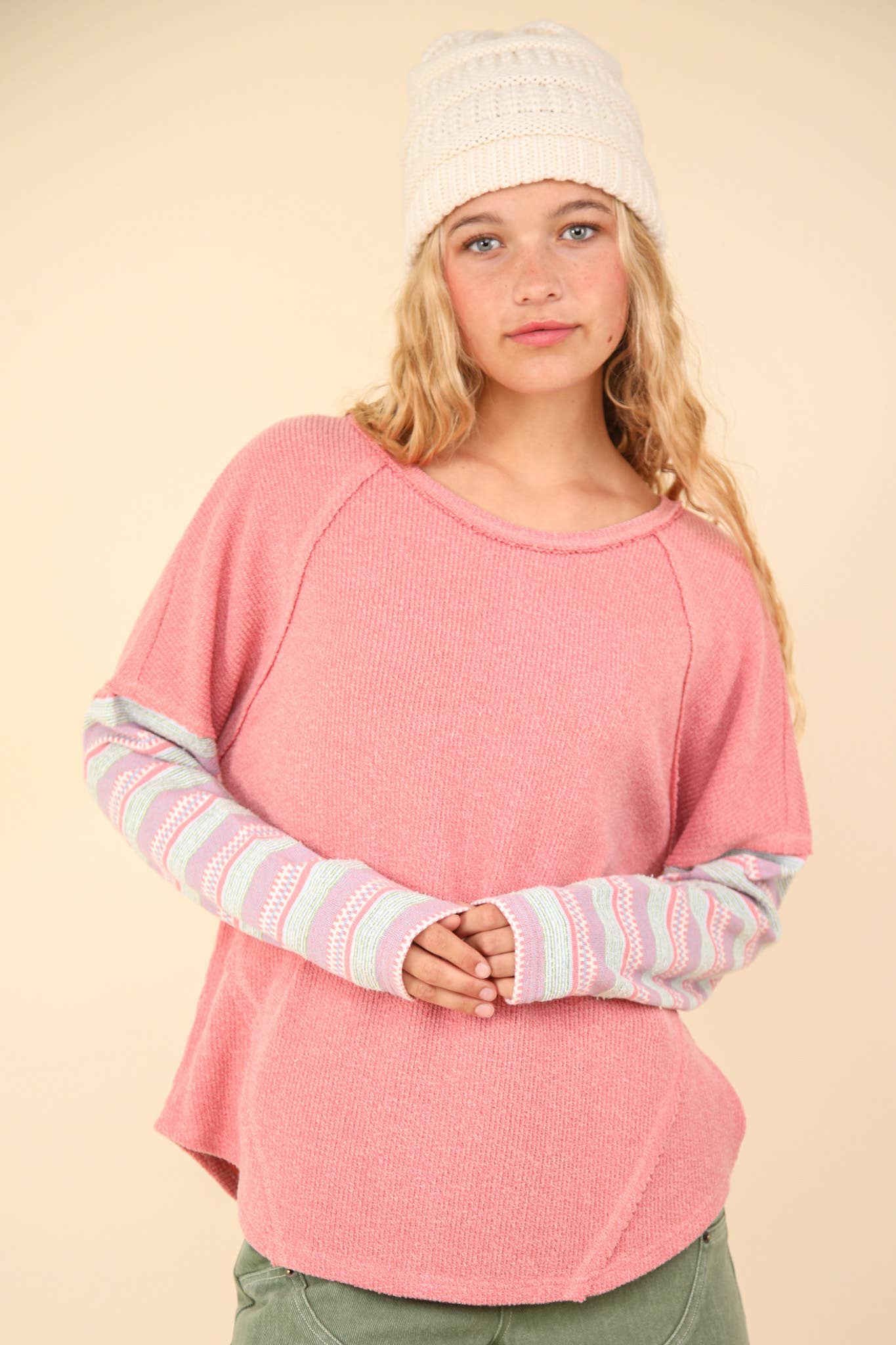 Contrast Striped Sleeve Knit Top