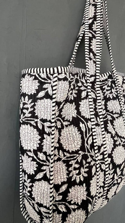 Black & White Floral Quilted Bag