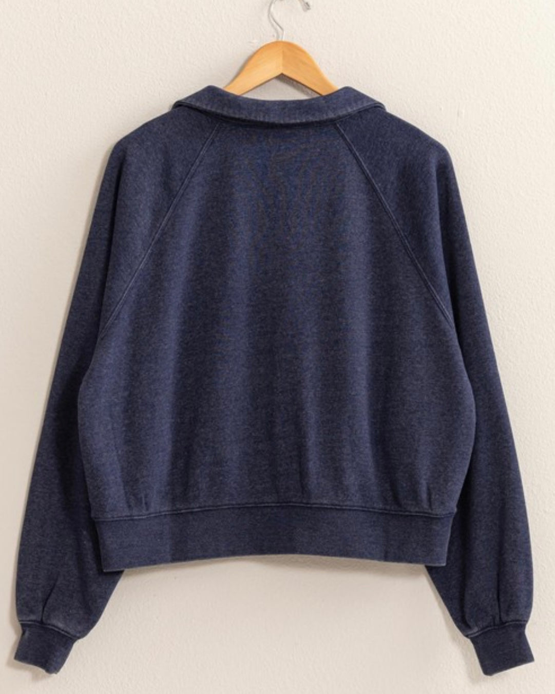 Collared Long Sleeve Sweatshirt