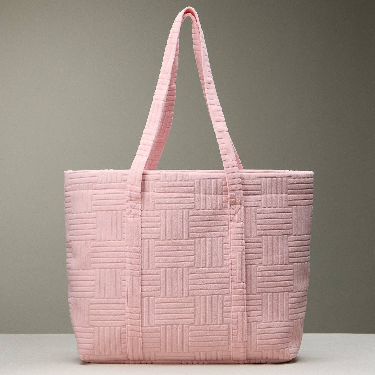 Quilted Tote Bag with Woven Texture: Pink