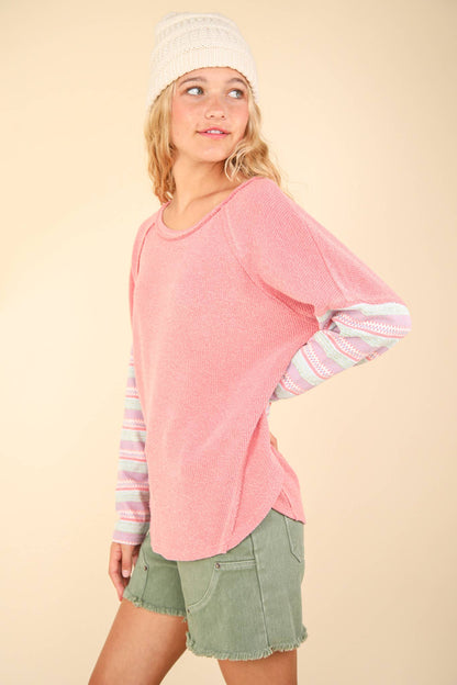 Contrast Striped Sleeve Knit Top