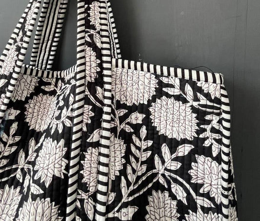 Black & White Floral Quilted Bag
