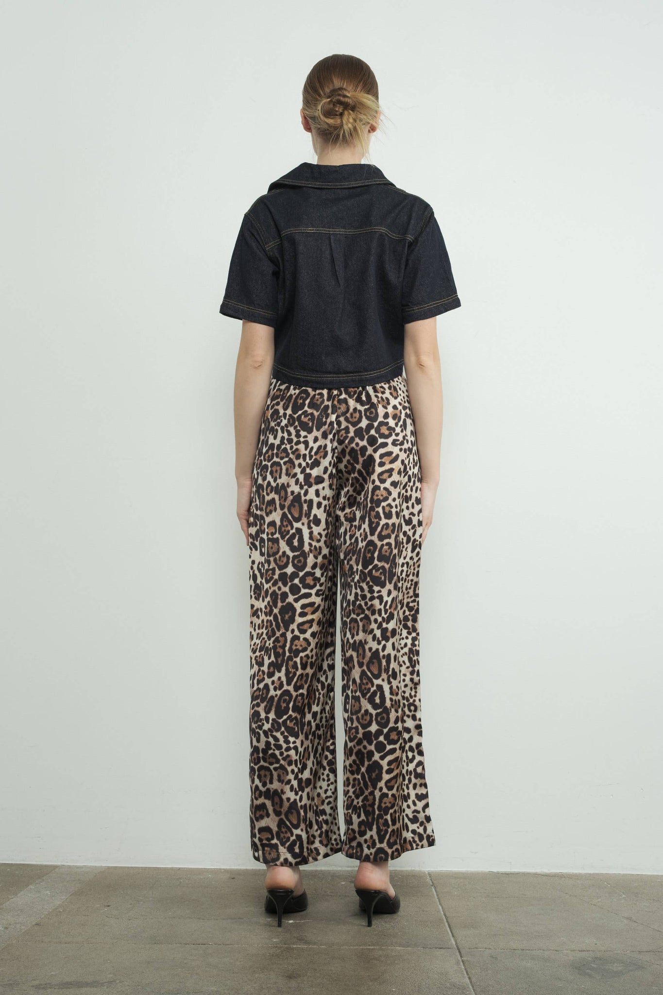 SATIN ANIMAL PRINT PANTS