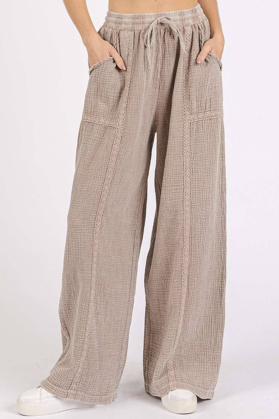 Lace Detail Elastic Waist Gauze Pants