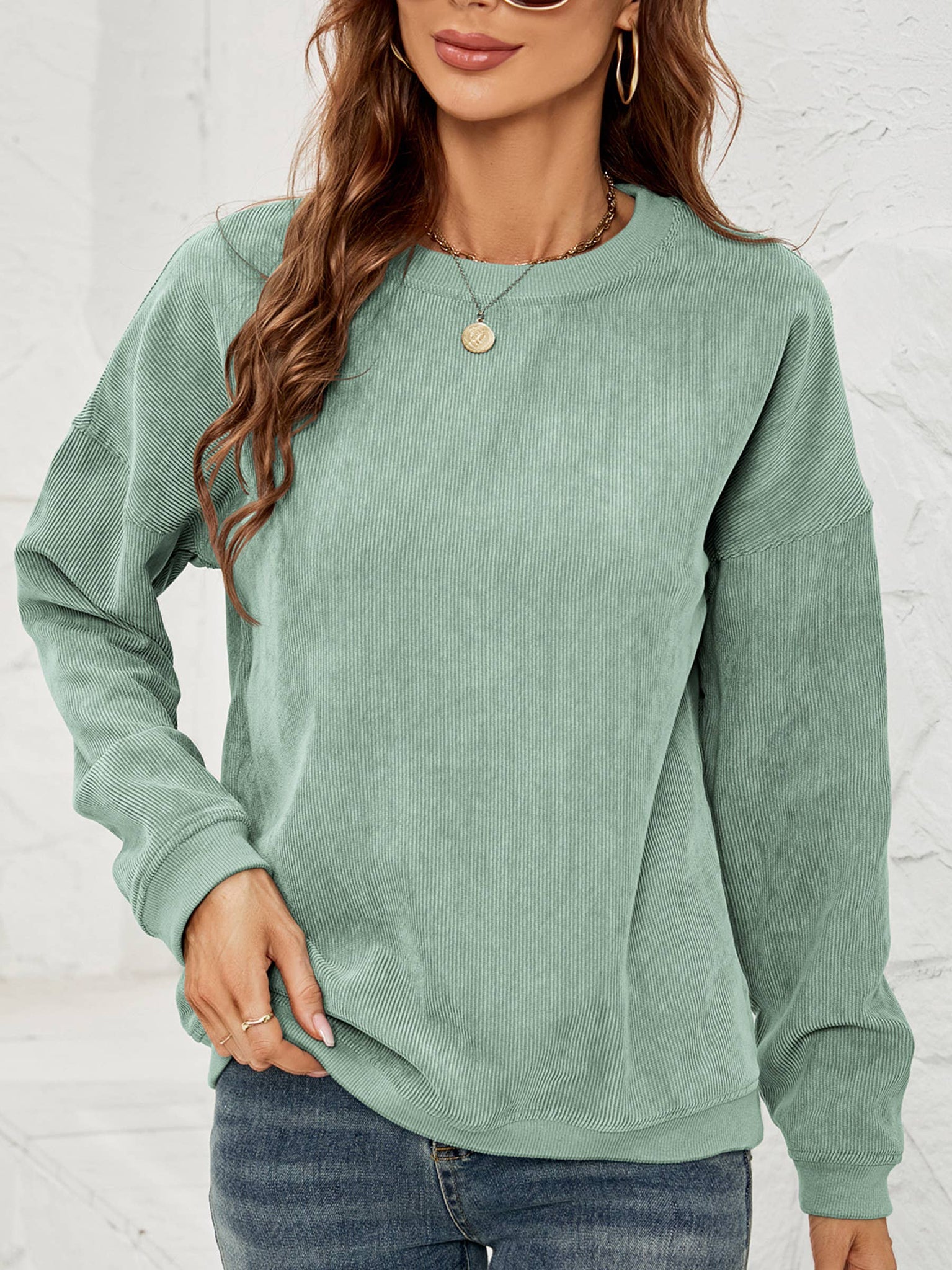 Corduroy Round Neck Long Sleeve (Lt green)