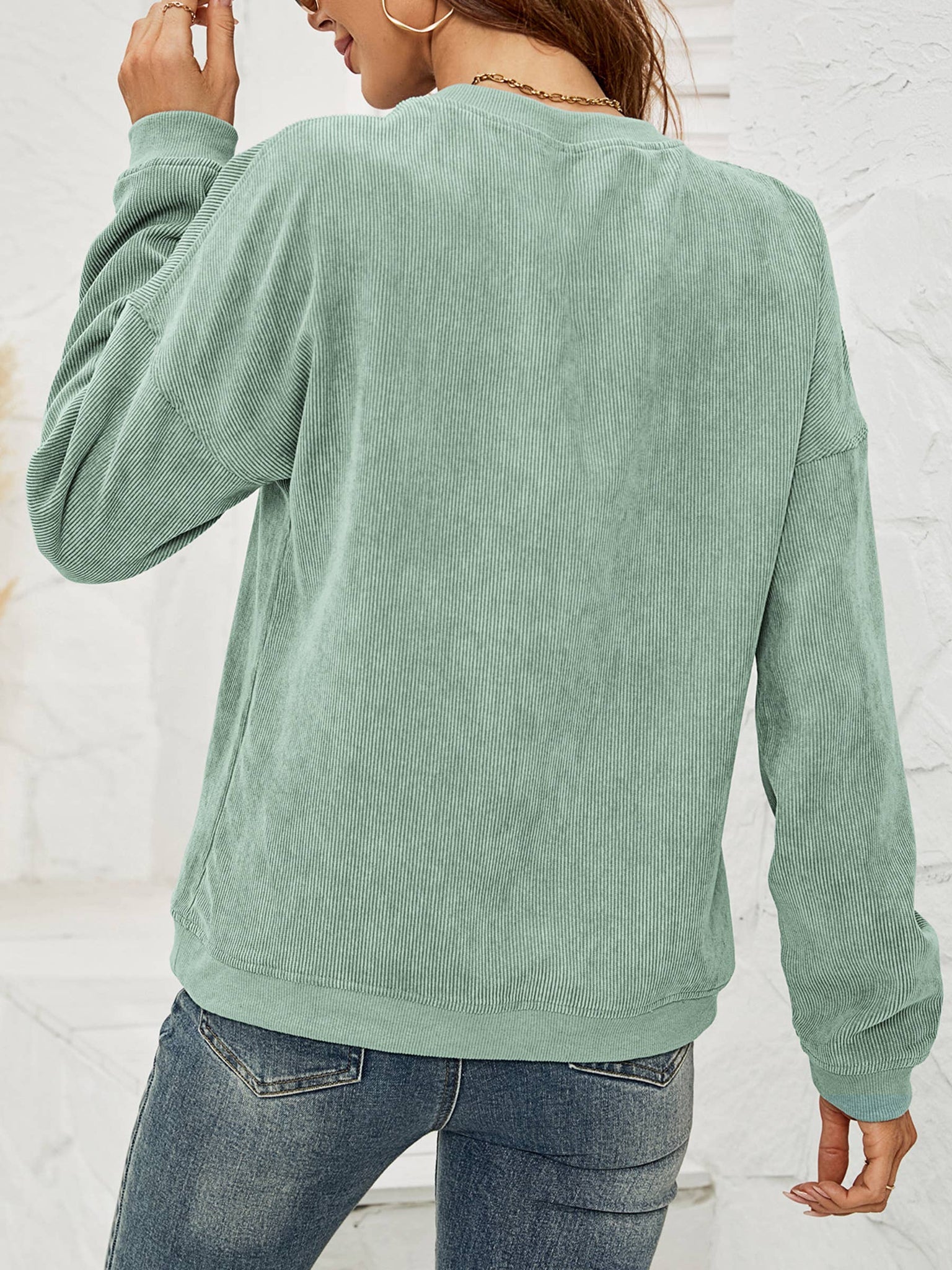 Corduroy Round Neck Long Sleeve (Lt green)