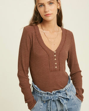 Fitted Ribbed Button Up Top